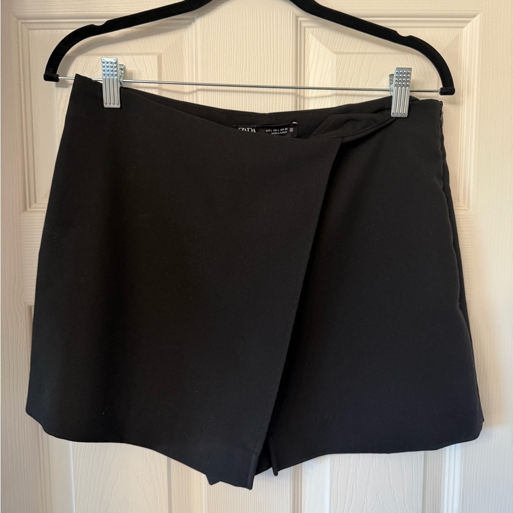 Zara Elegant Black Skort